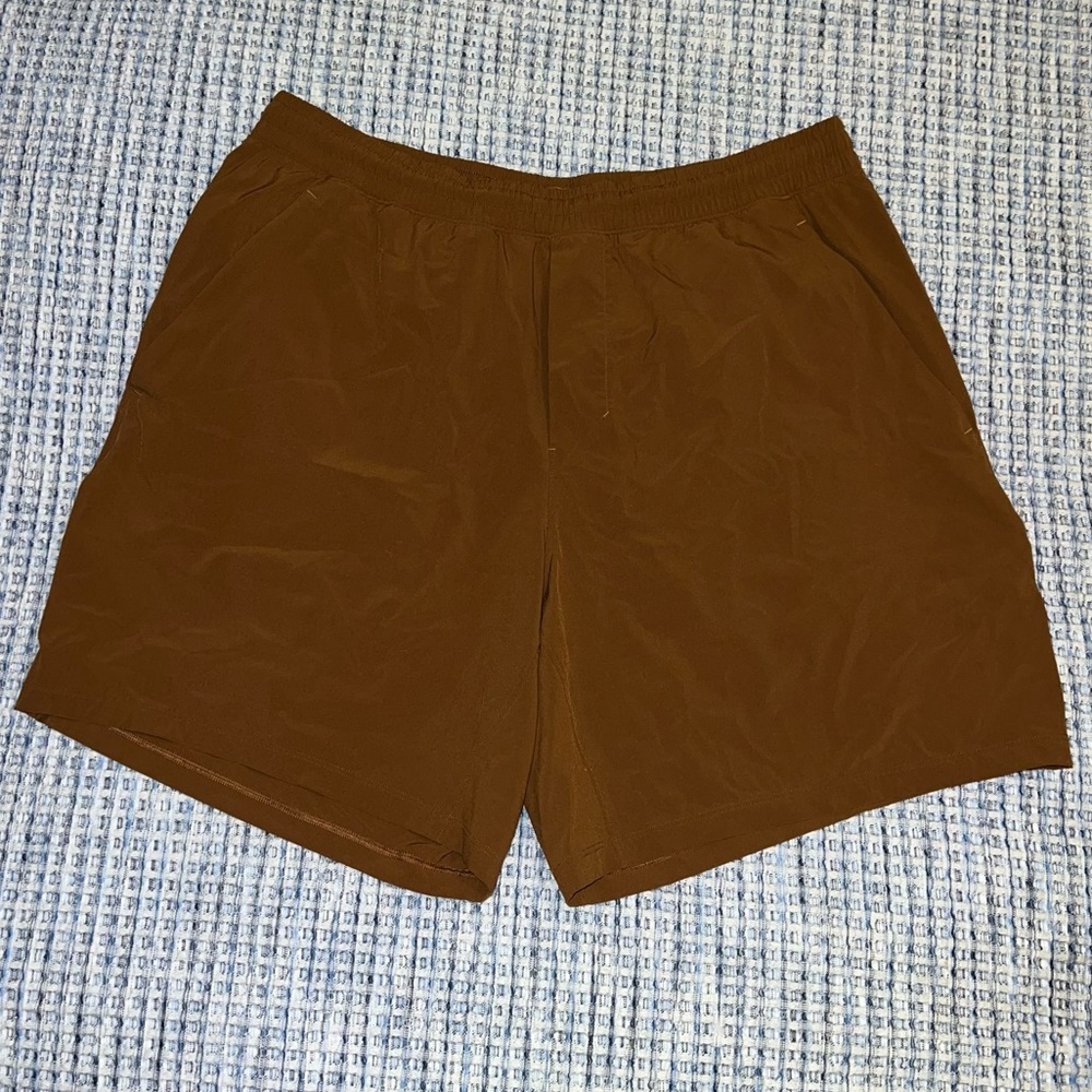 Lululemon Men’s Pacebreaker LL 7” Shorts
